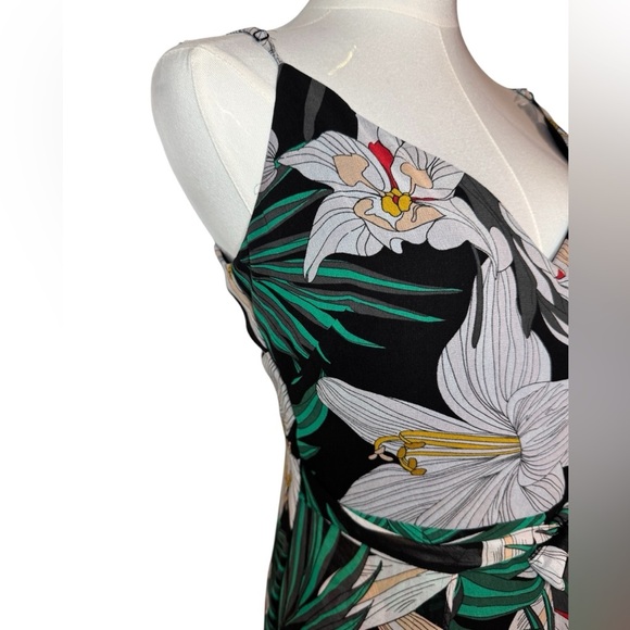 Guess Black and Green Floral Jumpsuit - Picture 5 of 9